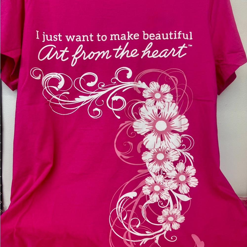 Pink Graphic Tee with Floral Design. New and n bag.